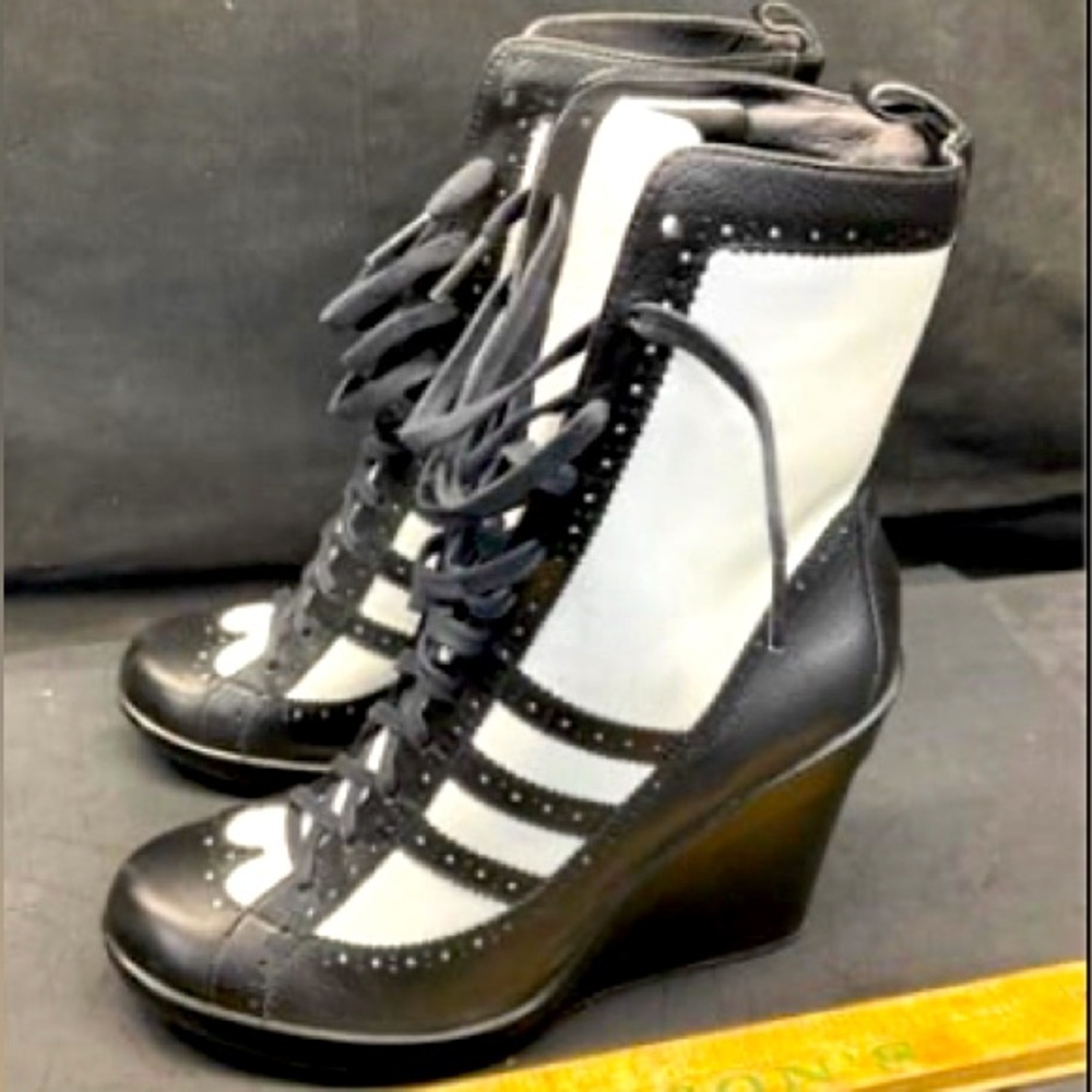 Adidas x Jeremy Scott wingtip wedge sneakers